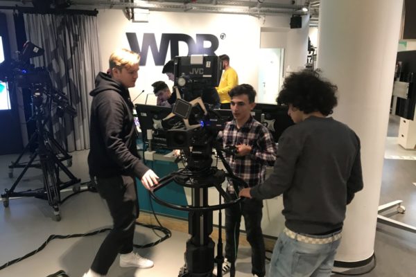 54B5EDF3 7E6D 4F46 A1BB DEFBB5D7E752